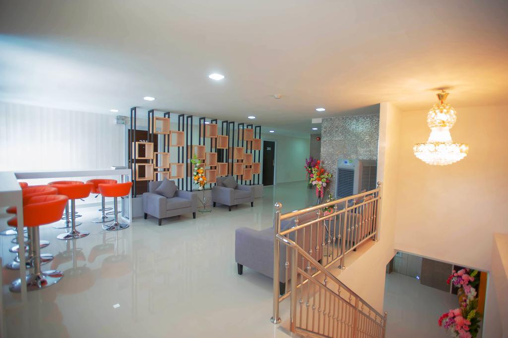 Family Hotel Khon Kaen Dış mekan fotoğraf