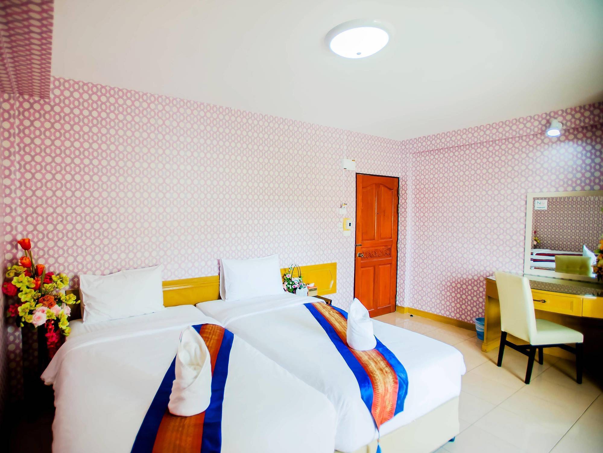 Family Hotel Khon Kaen Dış mekan fotoğraf